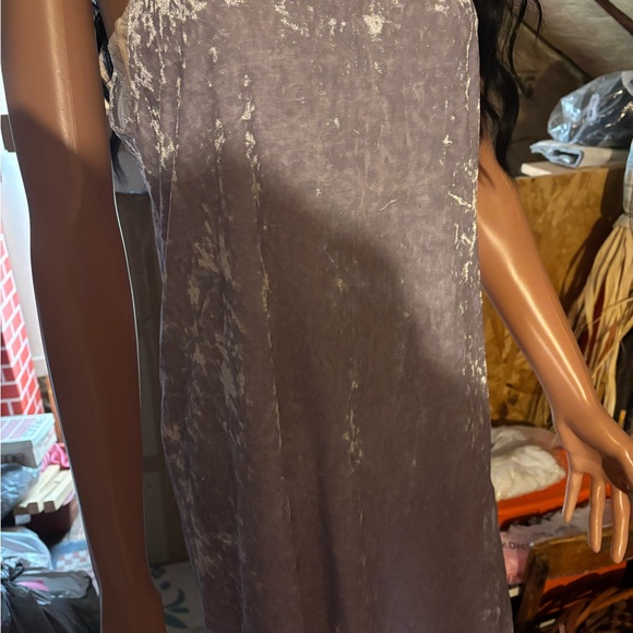Women’s Forever 21 Lilac Slip Dress size Medium - Picture 3 of 4